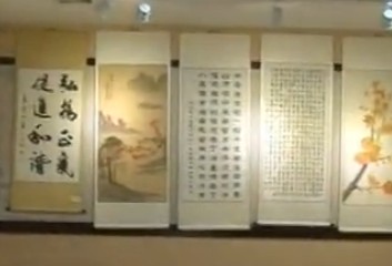 七旬老人举办兄弟书画联展