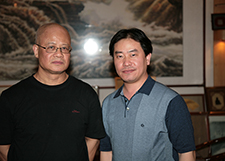 刘成与书法家合影照 
